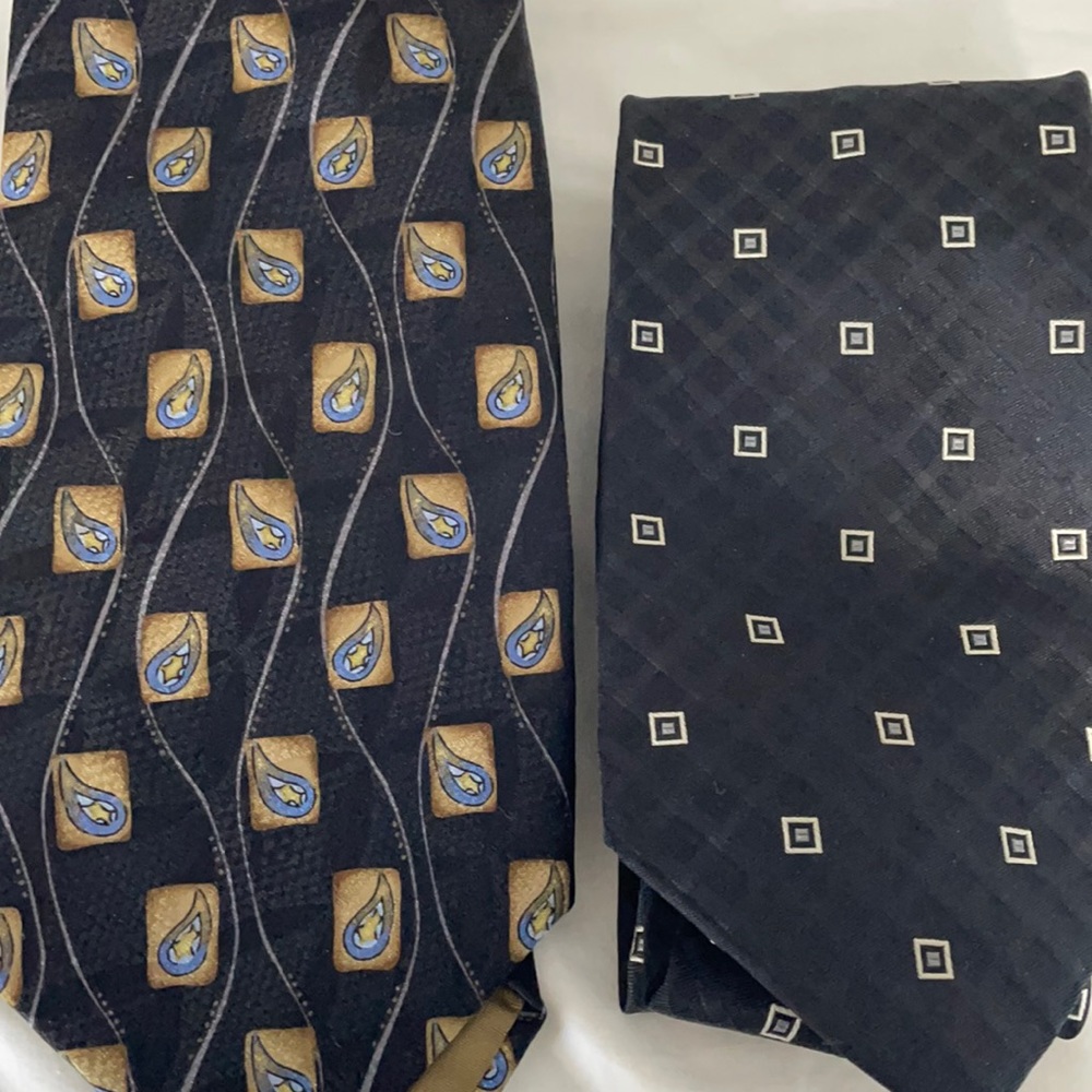 2 charcoal ties